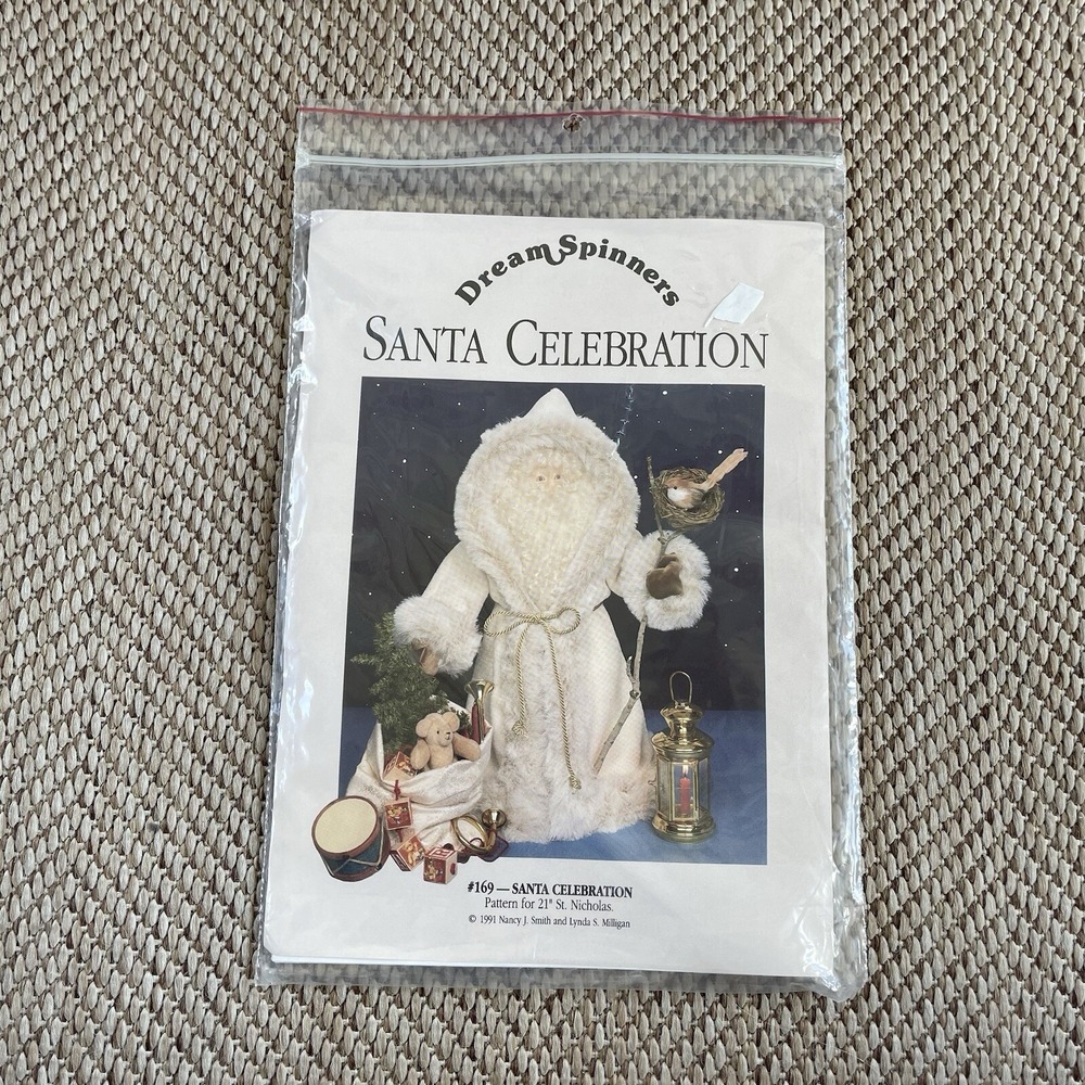 Dream Spinners Santa Celebration Pattern For 21"‎ St. Nick